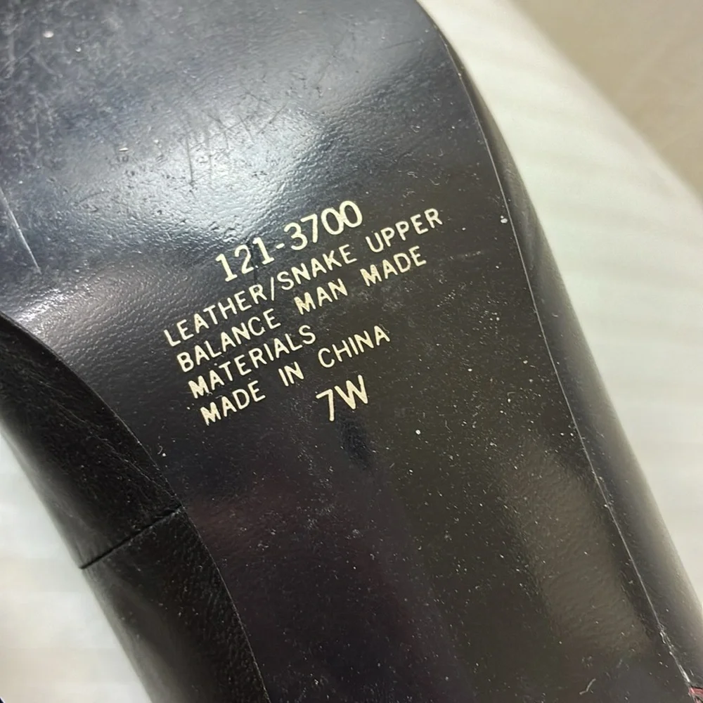 A J Valenci Pumps Leather & Snakeskin 7W - Picture 6 of 8